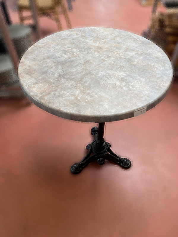 10_Tables_rondes_table_ronde2_r