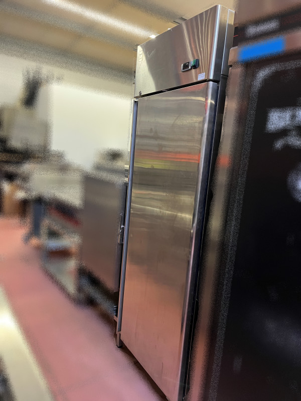 Armoire_Inox_Neg359_armoireinox_2_R