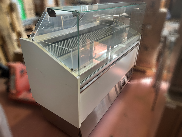 Vitrine_a_glace_Infrico_vitrine2_r