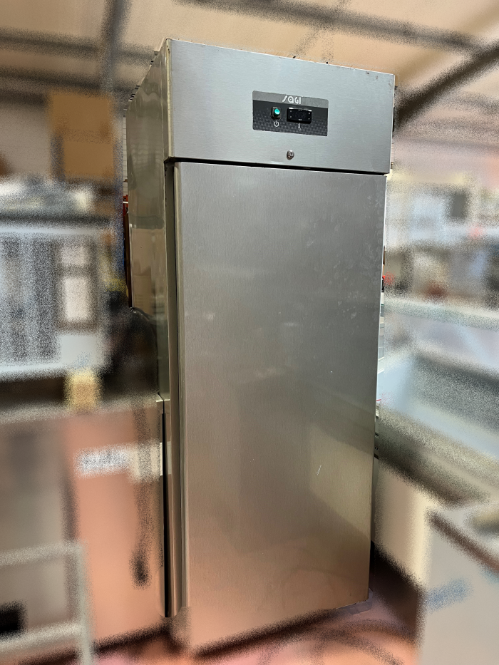 Armoire_inox_Sagi_neg360-1-R